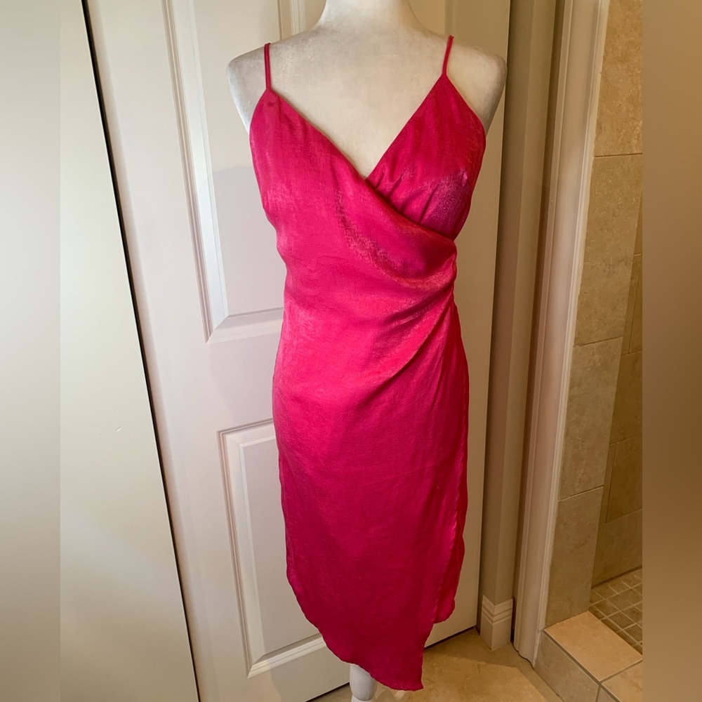 Altar’d State Adjustable Strap Asymmetrical Dress 👗